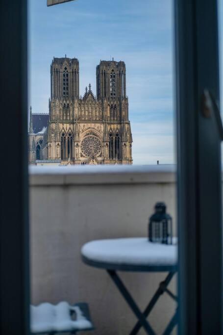 Le Clovis - Cathedrale Apartman Reims Kültér fotó